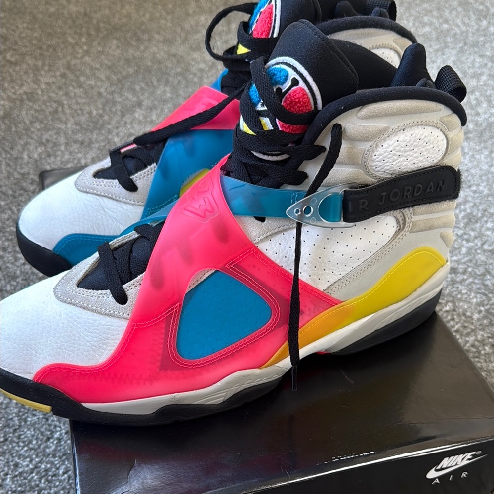 Nike Air Jordan 8 Retro SE - Picture 4 of 8